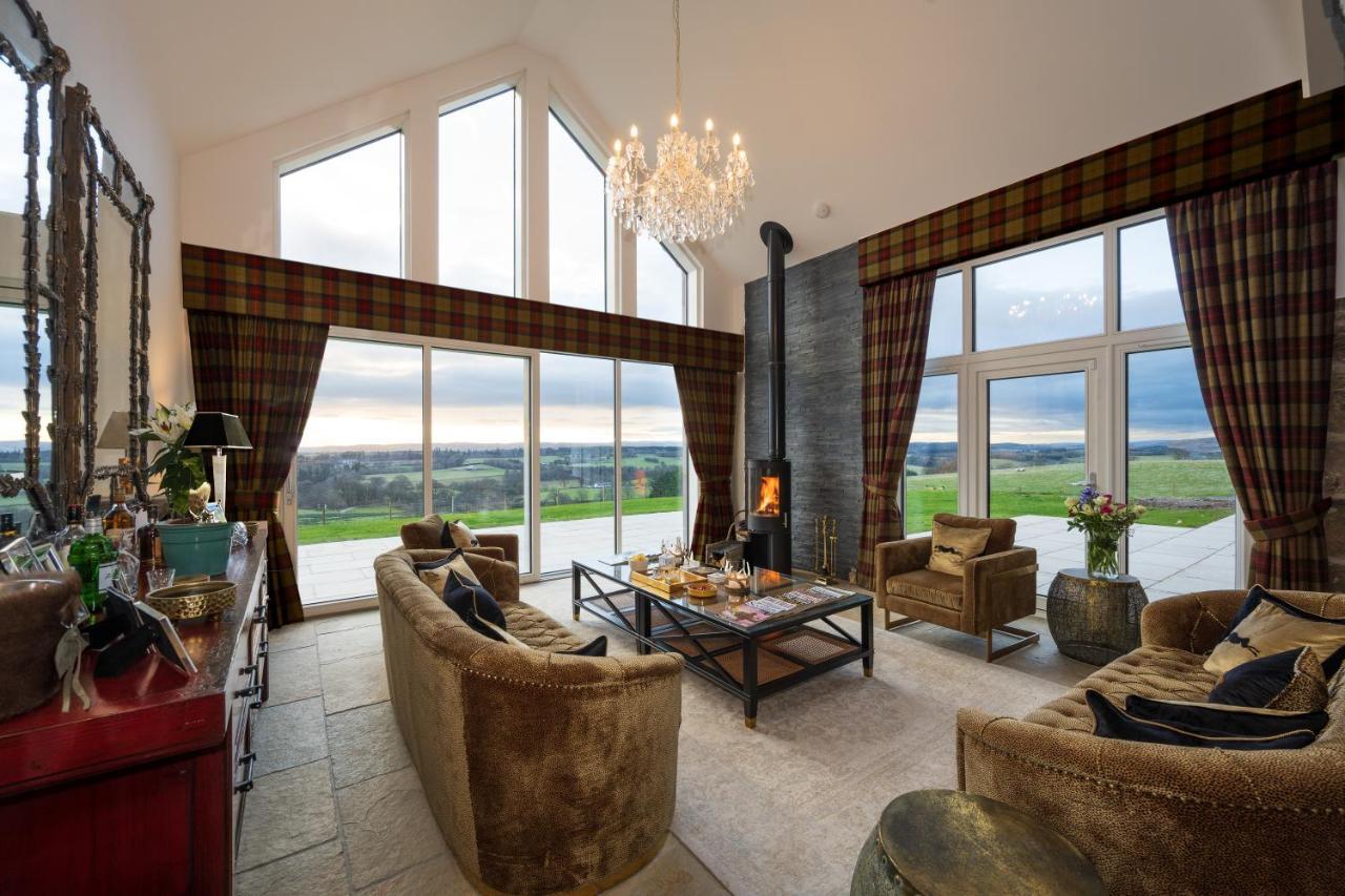 Kipney Farmhouse With Hot Tub Perth Bagian luar foto