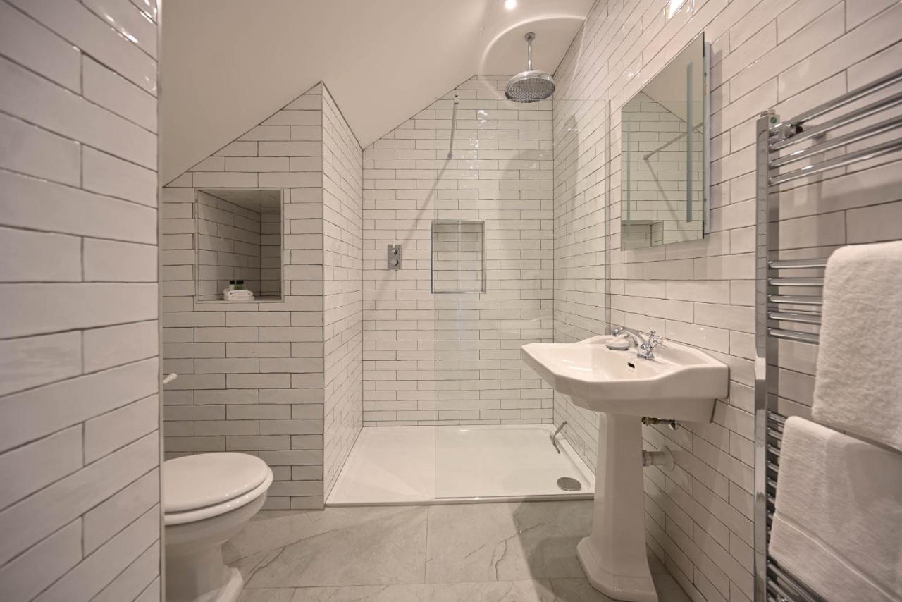 Kipney Farmhouse With Hot Tub Perth Bagian luar foto